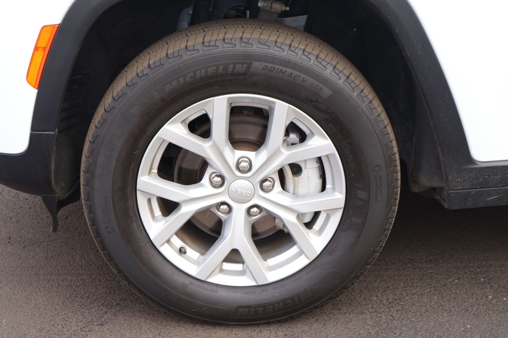 Thumbnail: 2024 Jeep Grand Cherokee - 12