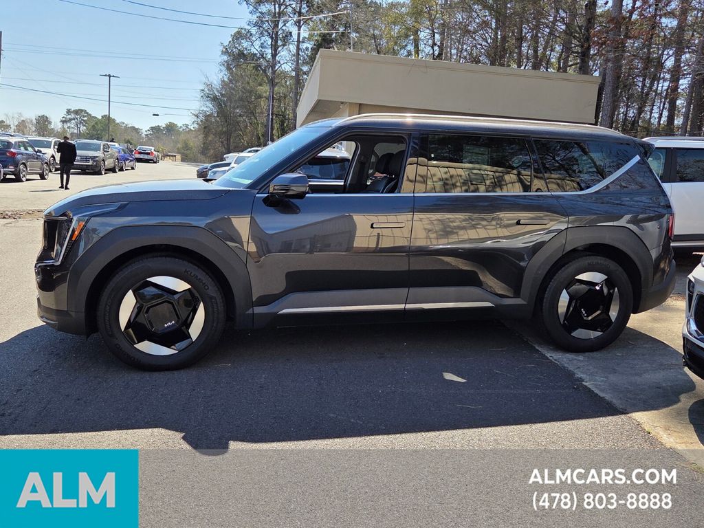 Used 2024 Kia Ev9 Wind with VIN KNDAFFS56R6031259 for sale in Macon, GA