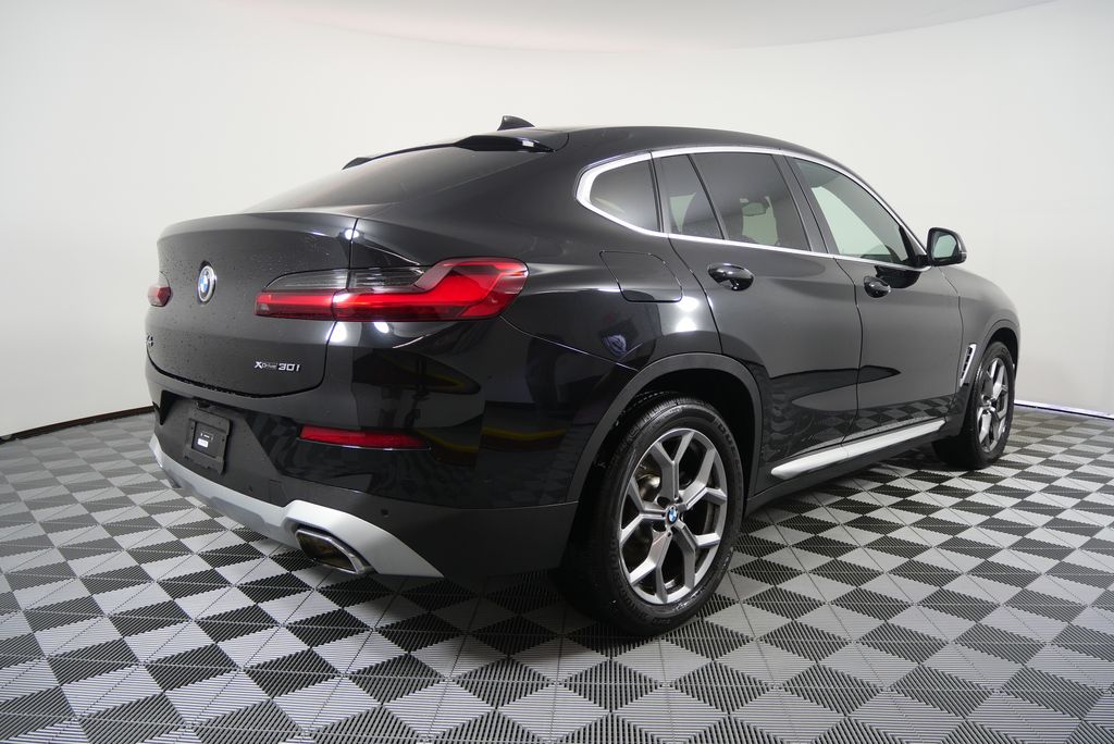 2024 BMW X4 xDrive30i 3