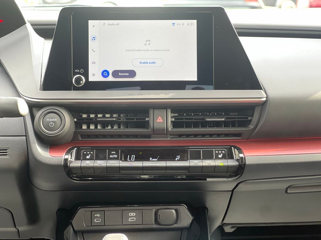 2026 Toyota Prius Plug-in Hybrid XSE photo 19