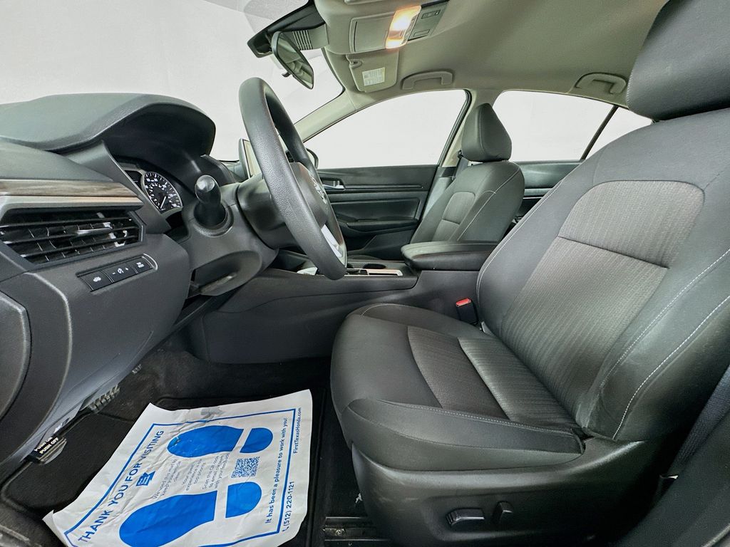 Used Car 2025 Nissan Altima  2.5 Sv For Sale Under $25,000 In Austin, Texas