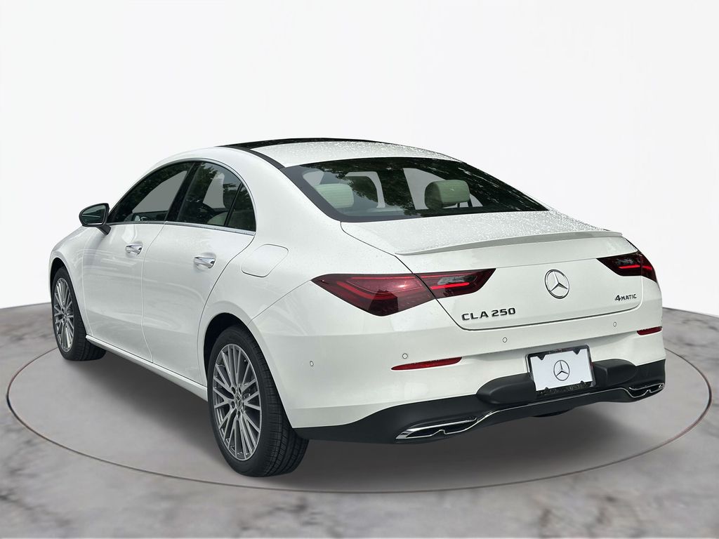 2025 Mercedes-Benz CLA 250 4