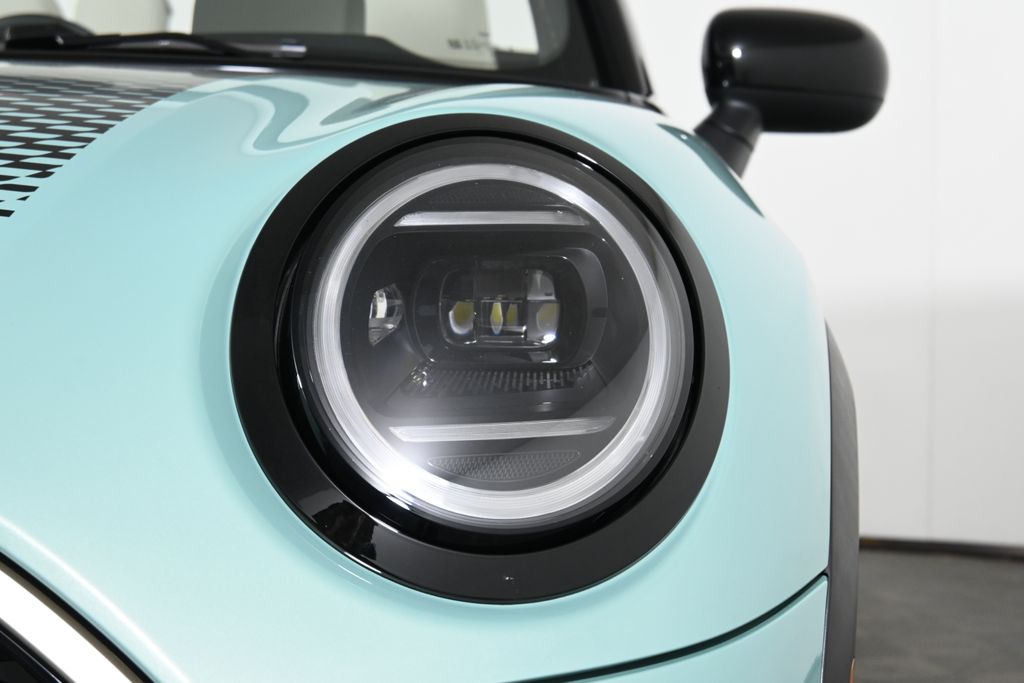 Thumbnail: 2026 MINI Cooper - 17