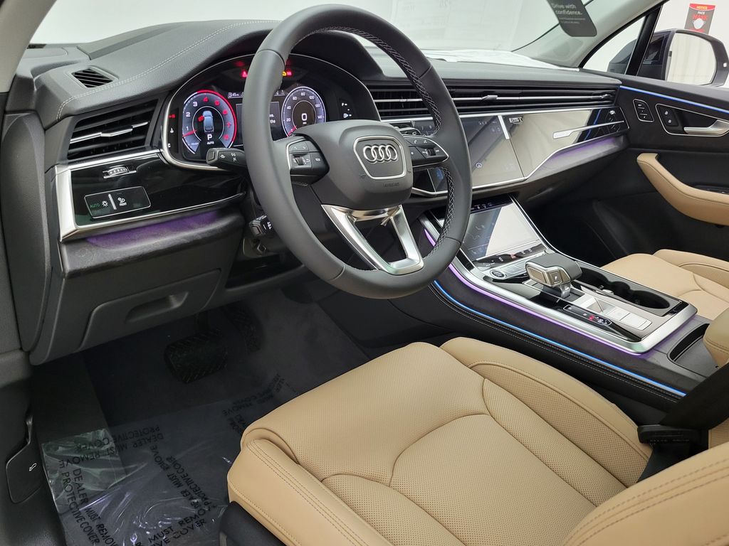 Thumbnail: 2026 Audi Q7 - 31