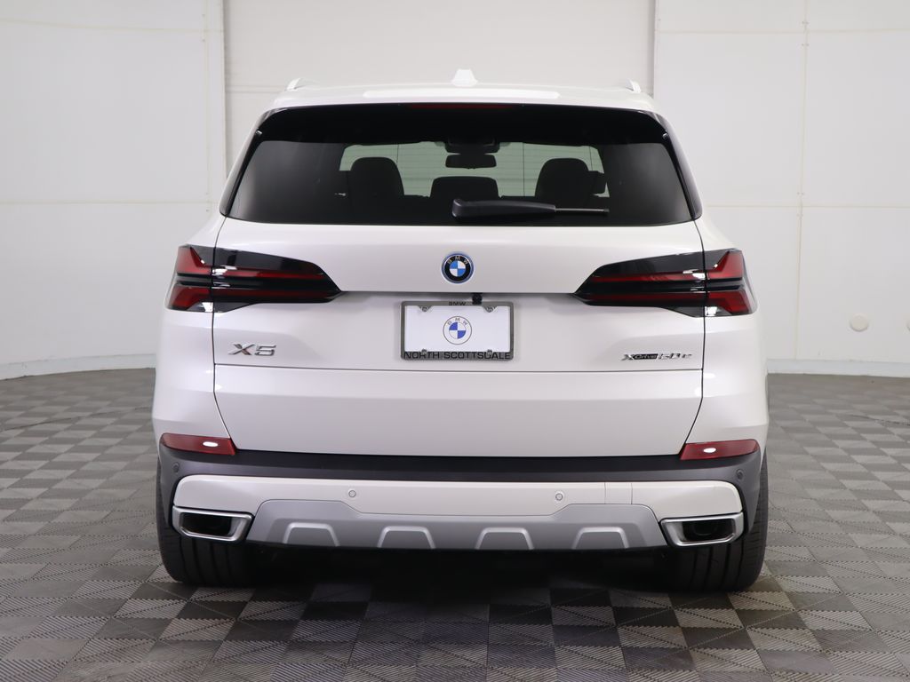 Thumbnail: 2026 BMW X5 - 6