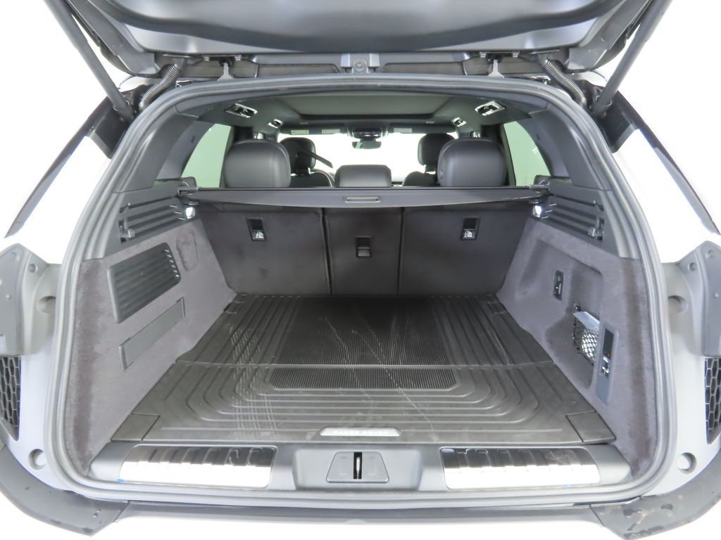 Thumbnail: 2025 Land Rover Range Rover Sport - 28