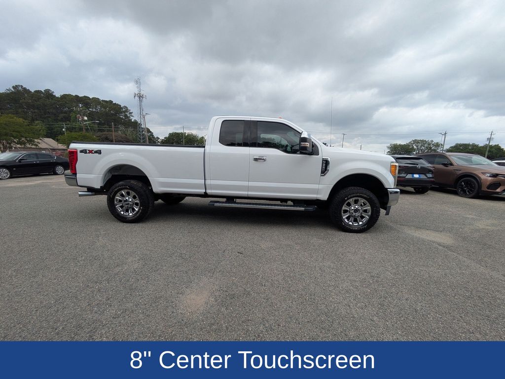 2017 Ford F-250 Super Duty XLT