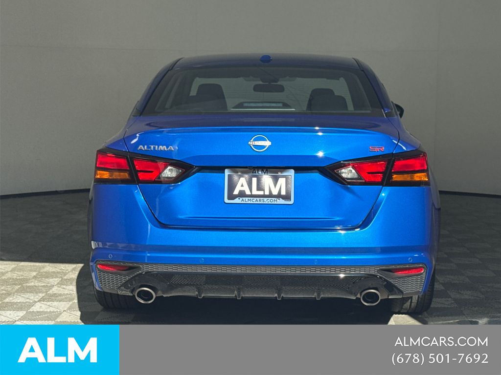 Used 2025 Blue Nissan 2.5 SR image 8