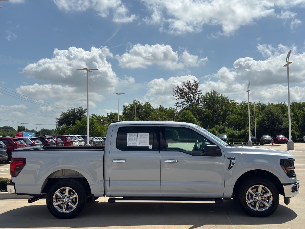2025 Ford F-150 XLT - 11
