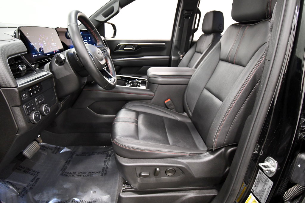 Used 2025 Chevrolet Suburban SUV