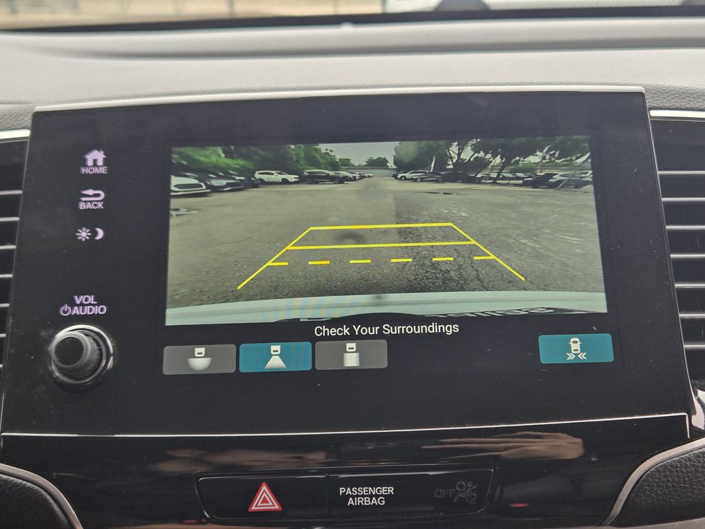 used 2022 Honda Pilot car, priced at $28,154