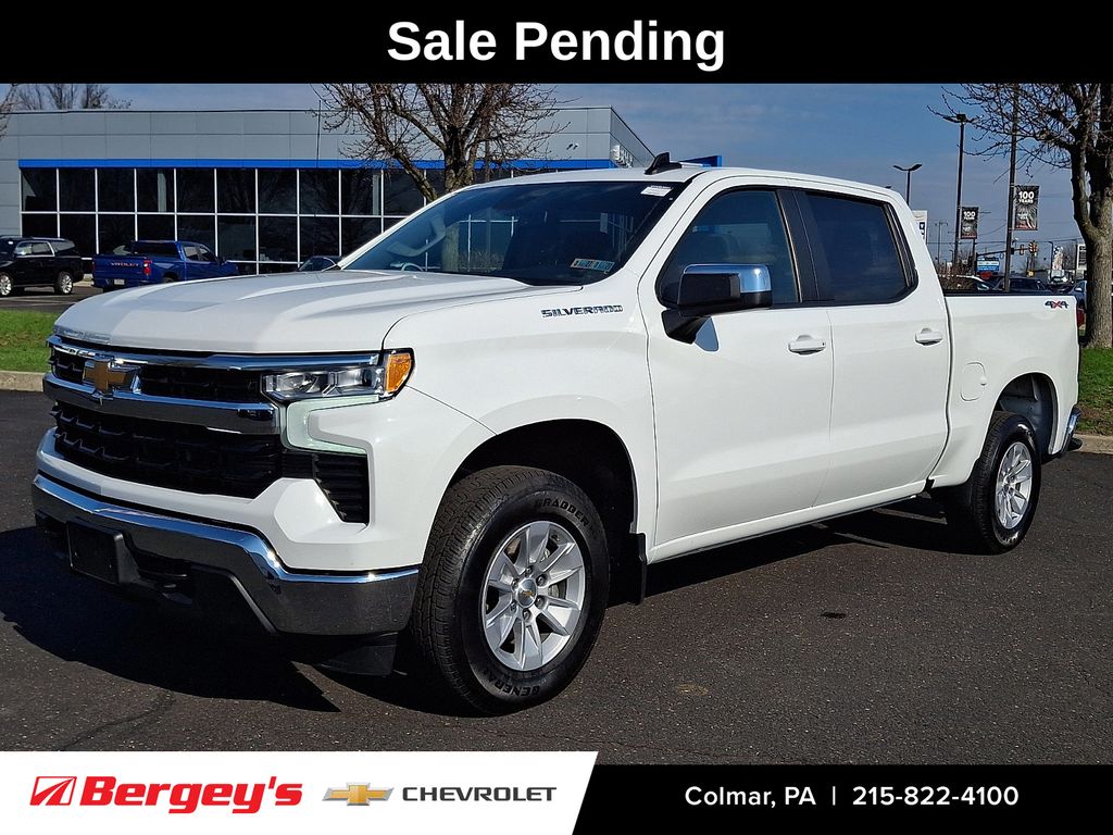 Summit White 2025 Chevrolet Silverado 1500 Pickup Truck Four-Wheel Drive Automatic