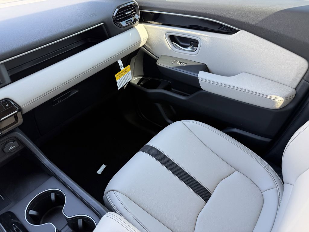 new 2026 Honda Pilot car, priced at $44,107