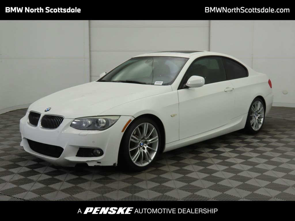 Thumbnail: 2013 BMW 3 Series - 1