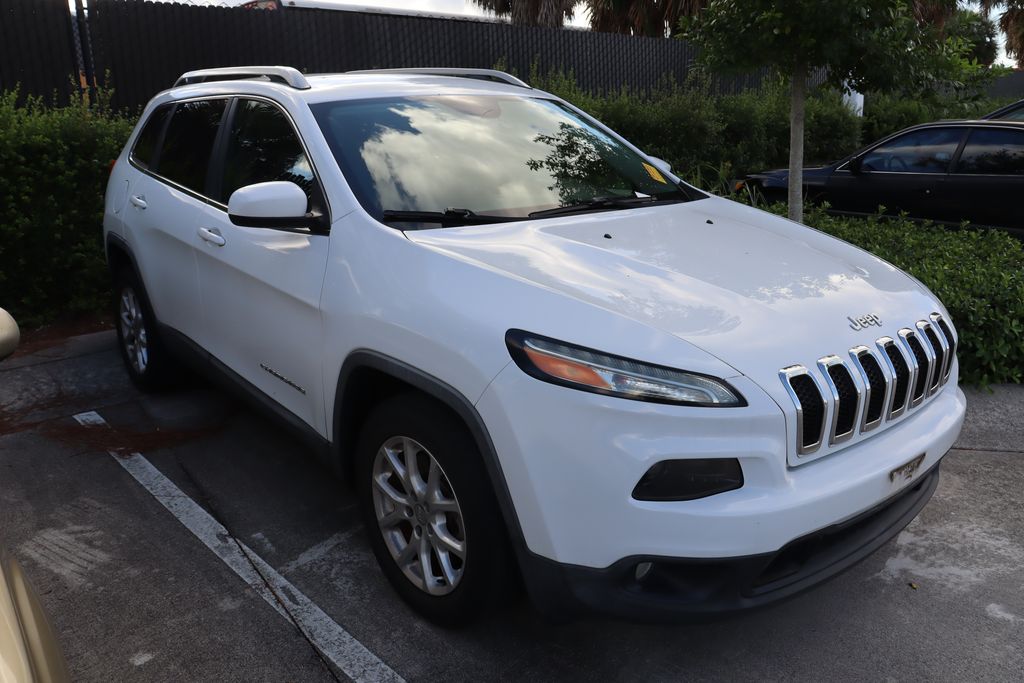 Thumbnail: 2015 Jeep Cherokee - 6