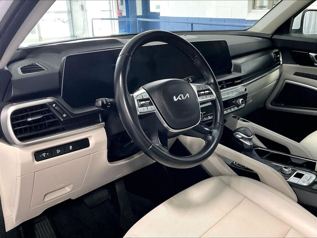 2023 Kia Telluride — photo 8