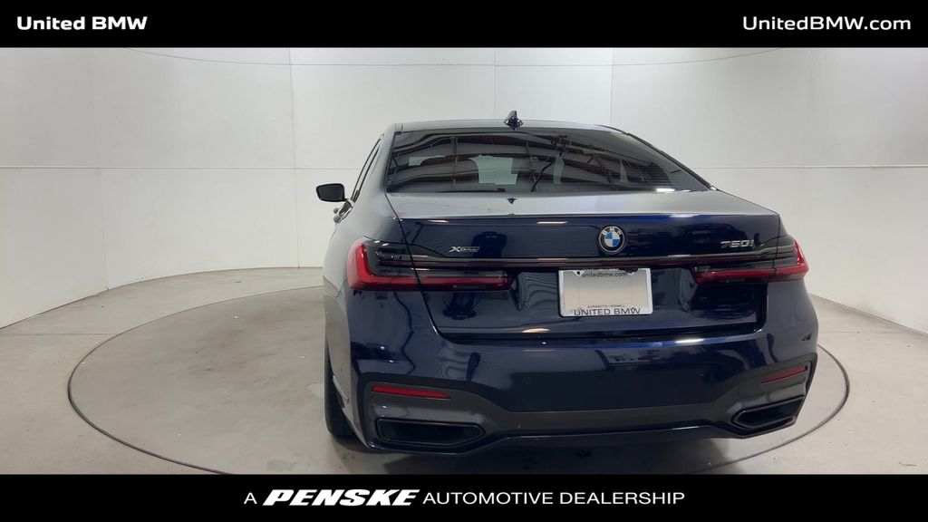 Thumbnail: 2022 BMW 7 Series - 7