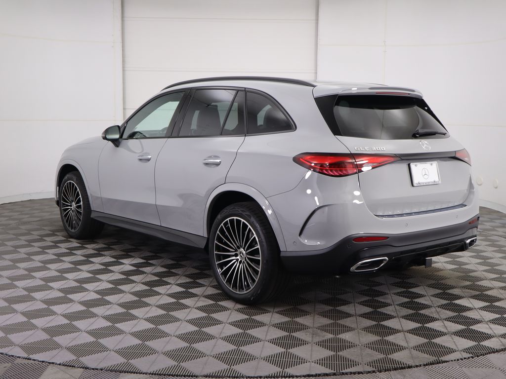 Thumbnail: 2026 Mercedes-Benz GLC - 7