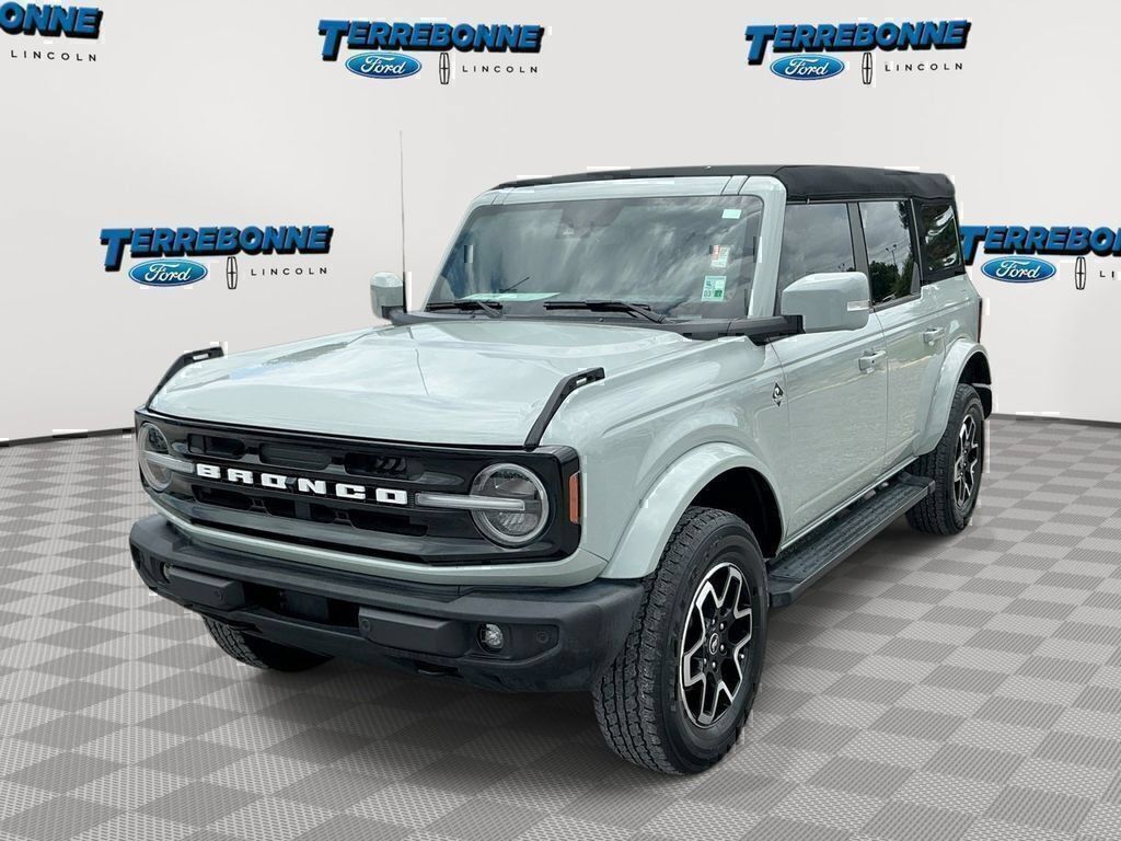 2023 Ford Bronco Outer Banks 4-Door 4WD