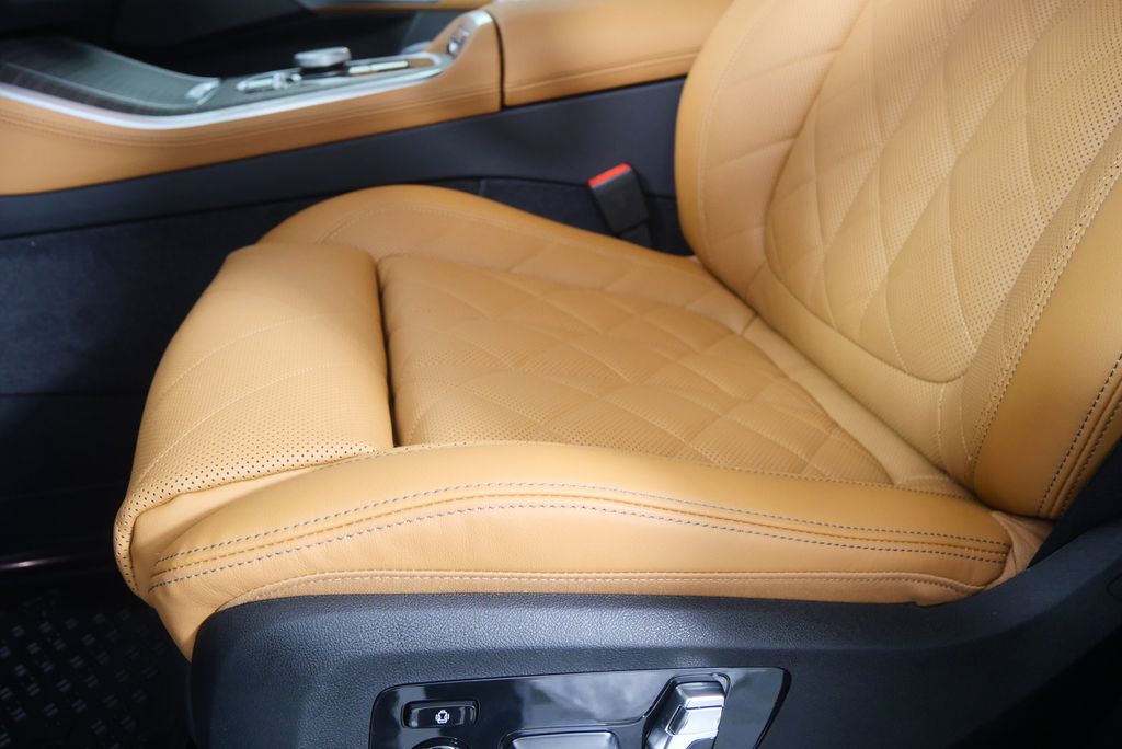 Thumbnail: 2026 BMW X5 - 9