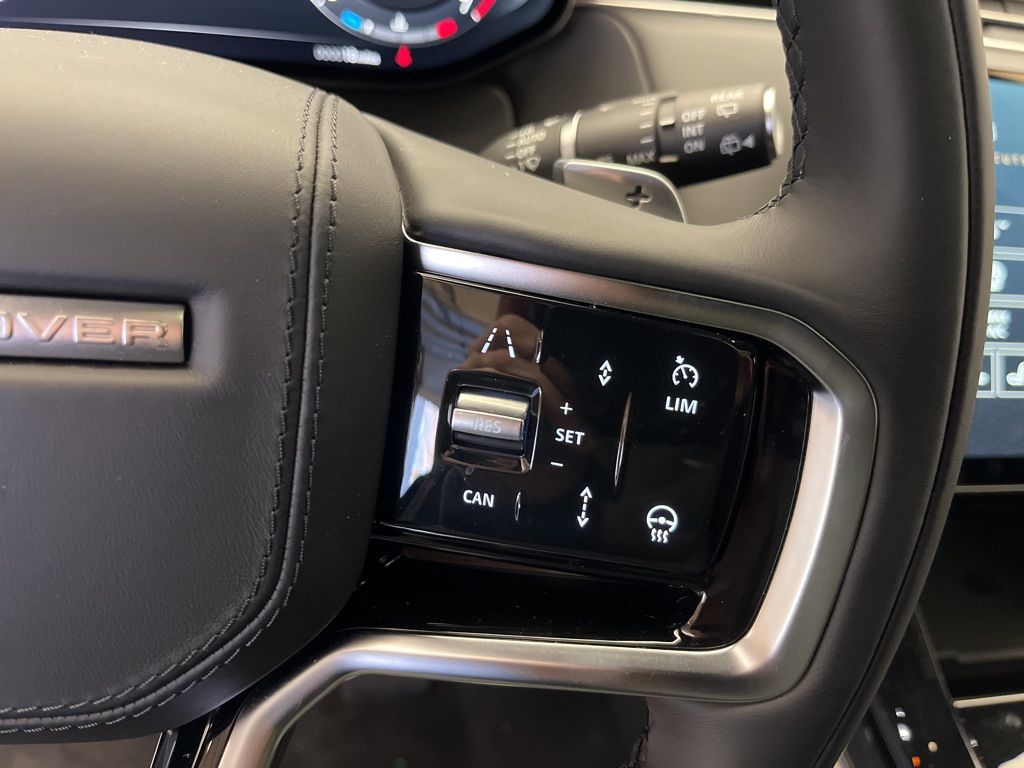 Thumbnail: 2026 Land Rover Range Rover Sport - 15