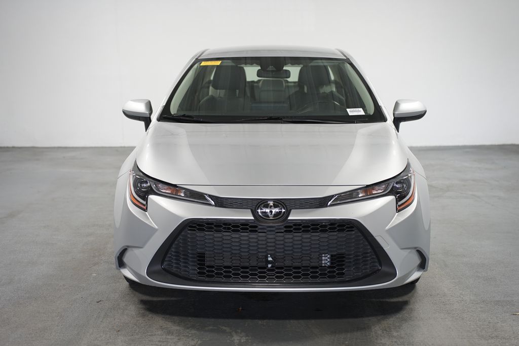 2022 Toyota Corolla LE 2