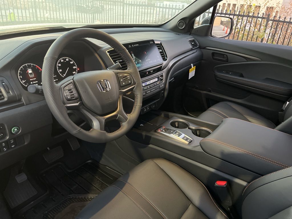 Thumbnail: 2025 Honda Ridgeline - 11