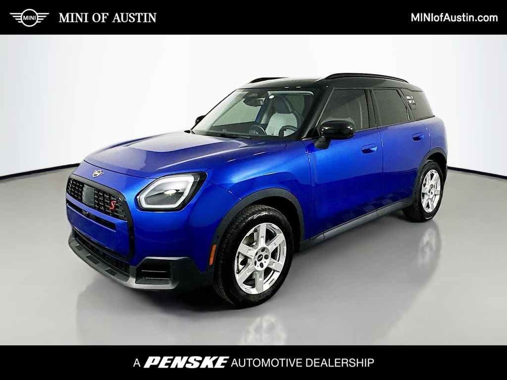 2025 MINI Cooper Countryman Iconic -
                Austin, TX