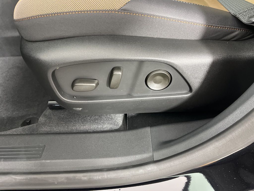 Thumbnail: 2026 Chevrolet Equinox - 26