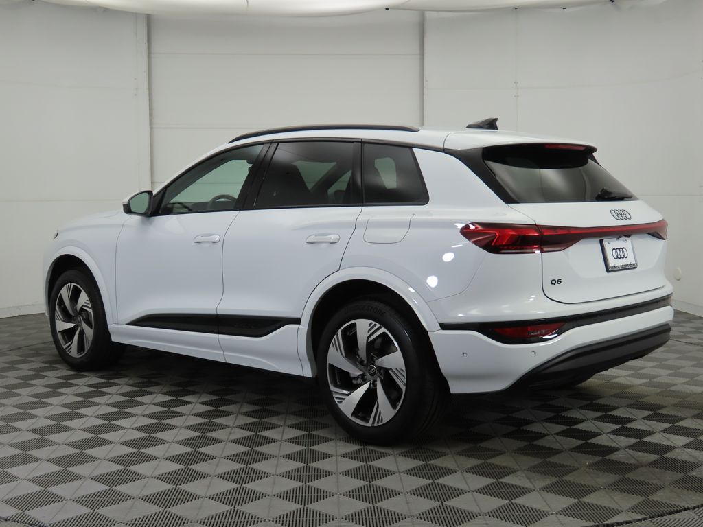 2025 Audi Q6 e-tron Premium 7
