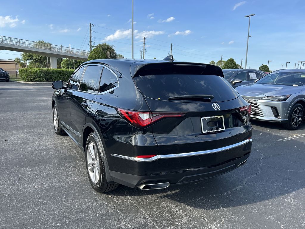 Thumbnail: 2023 Acura MDX - 10