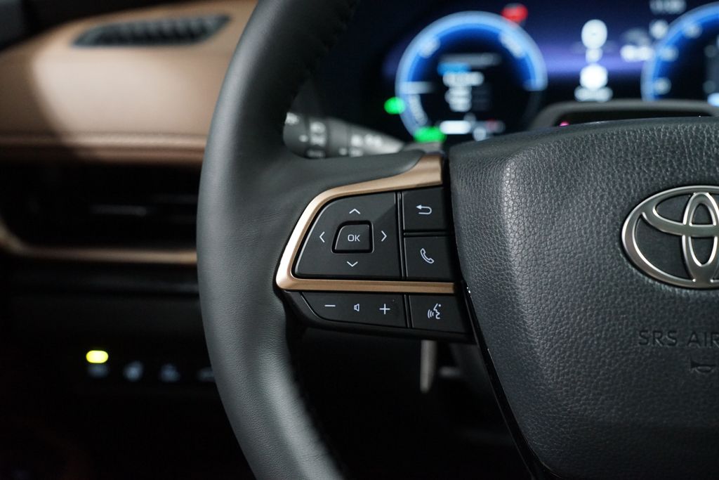 Thumbnail: 2026 Toyota Grand Highlander - 14