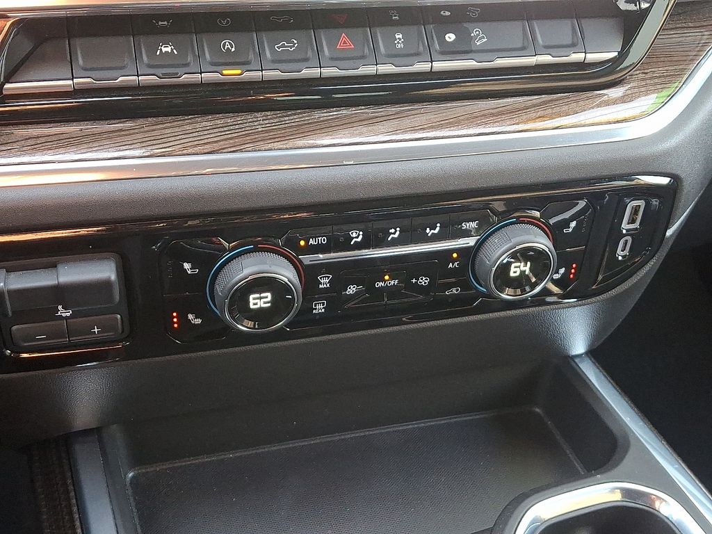 Thumbnail: 2025 Chevrolet Silverado 1500 - 17