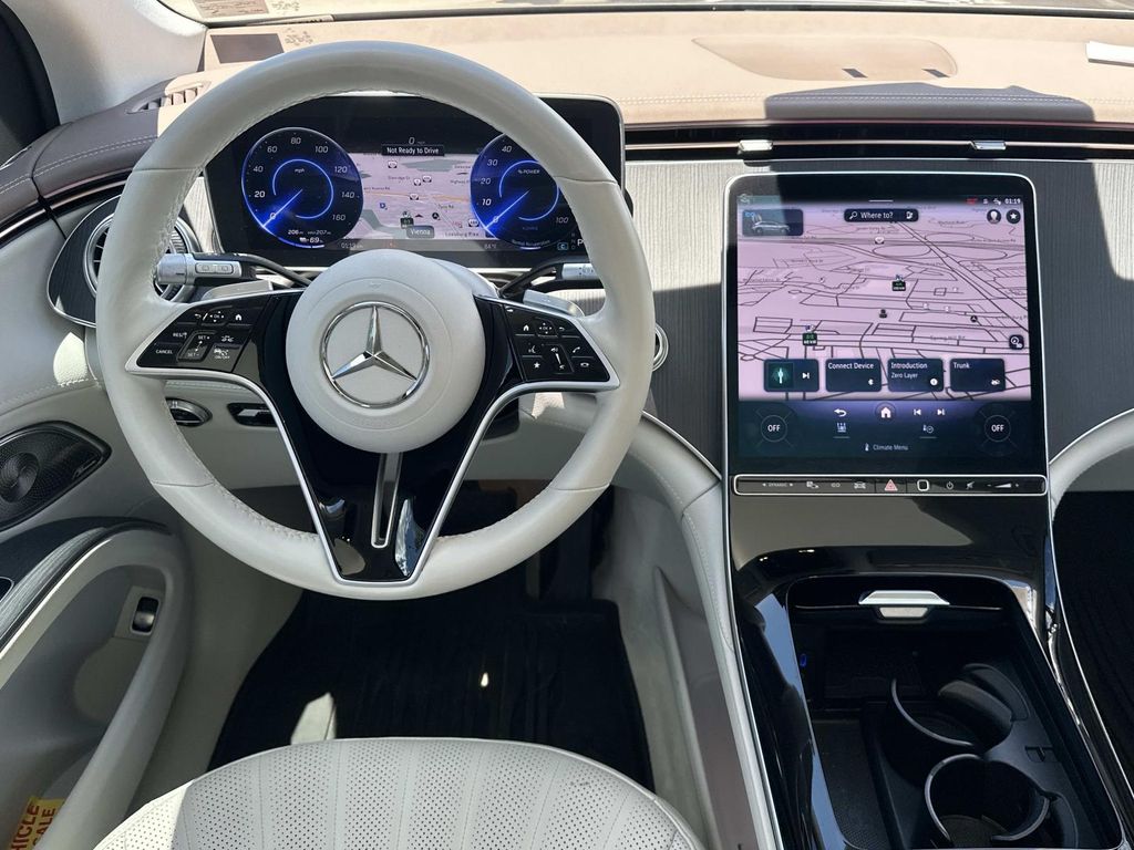 Thumbnail: 2023 Mercedes-Benz EQS - 20