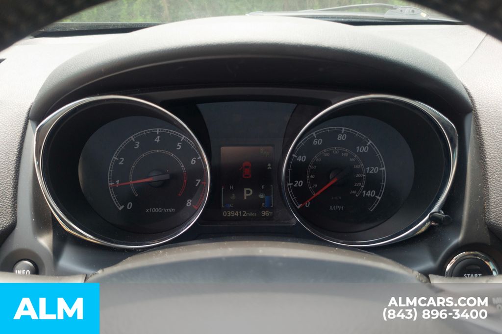 Used 2024 Blue Mitsubishi 2.0 SE image 12