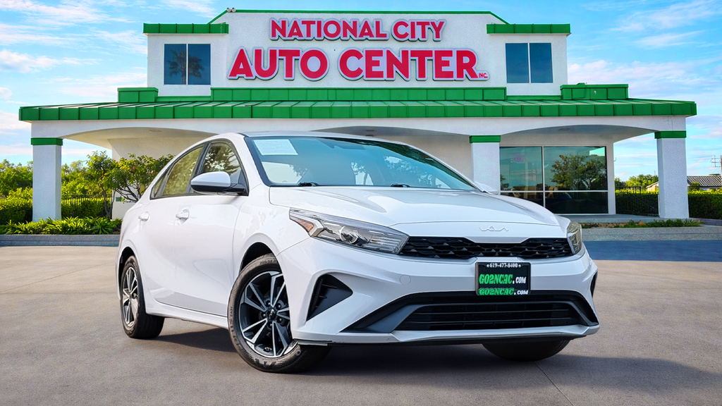 Used 2024 Kia Forte LXS 4D Sedan