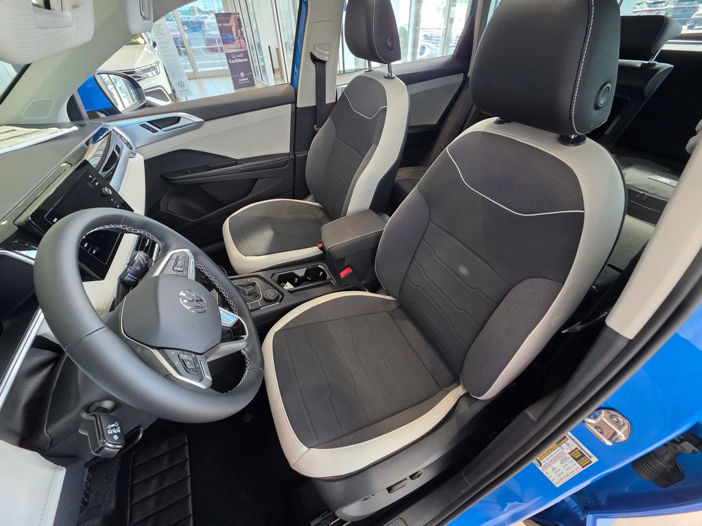 2026 Volkswagen Taos 1.5T SE - 11