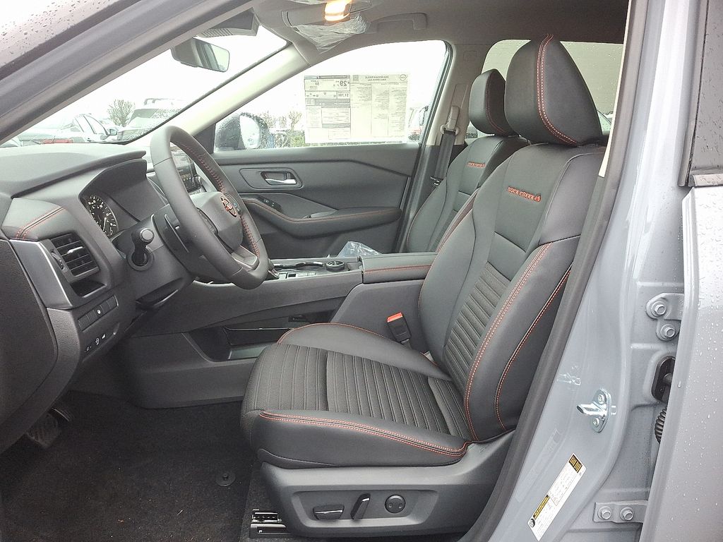 Thumbnail: 2026 Nissan Rogue - 6