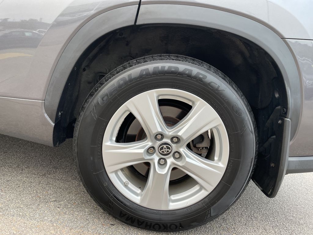 Used 2022 Toyota Highlander SUV