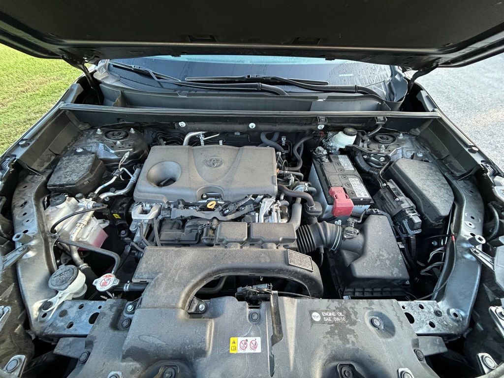 Thumbnail: 2021 Toyota RAV4 - 11