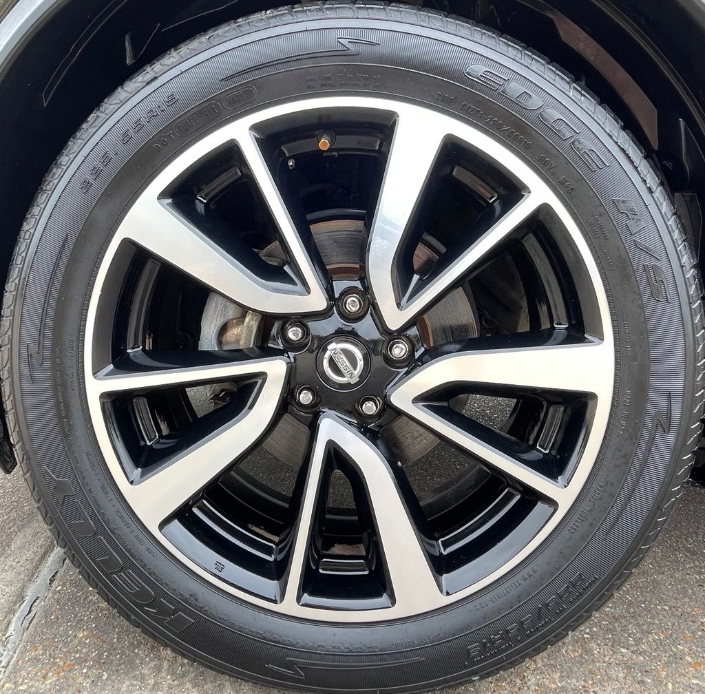2017 Nissan Rogue SL Black at Autostrade