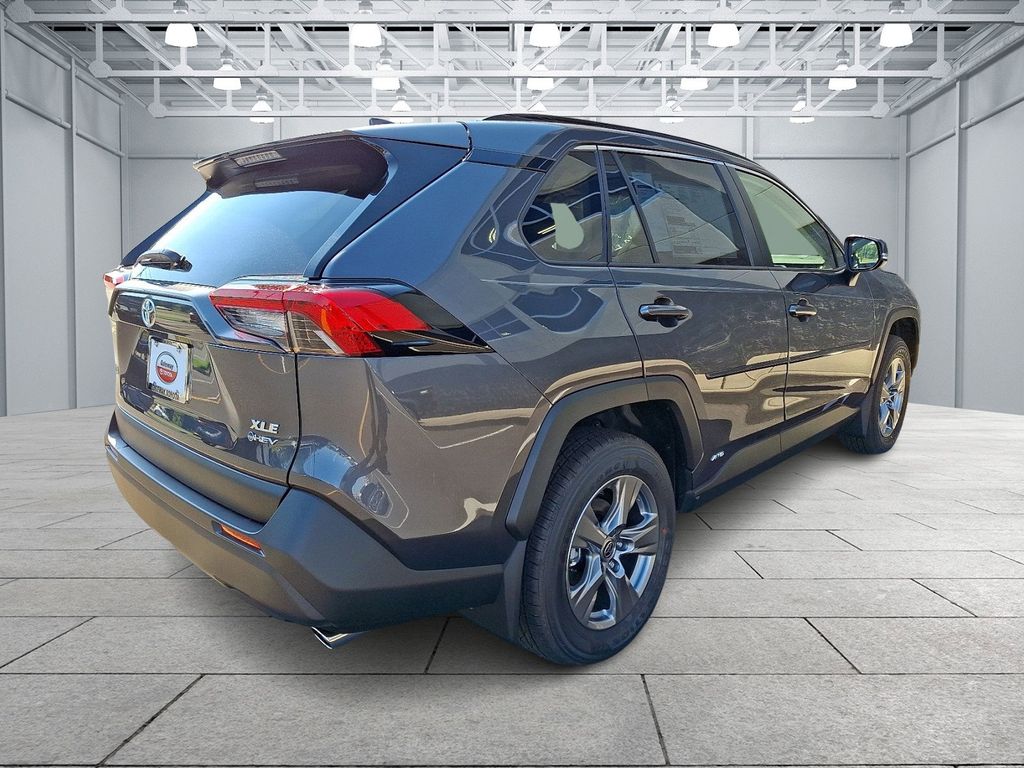 Thumbnail: 2025 Toyota RAV4 - 3