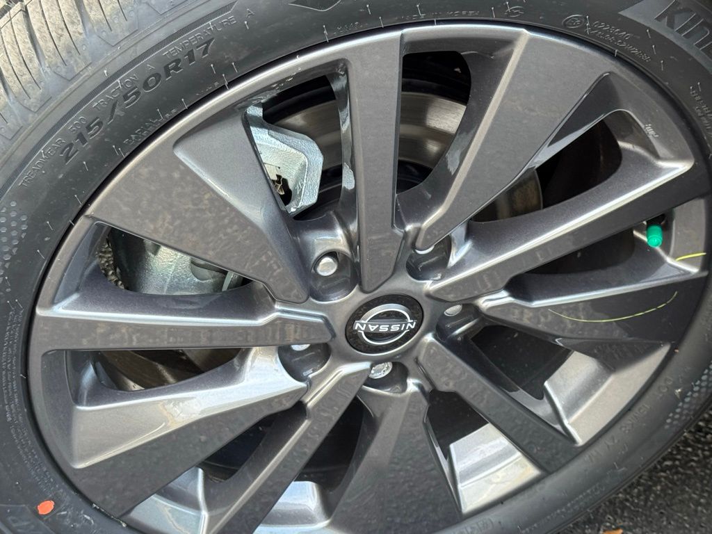 New 2026 Nissan Sentra Sedan