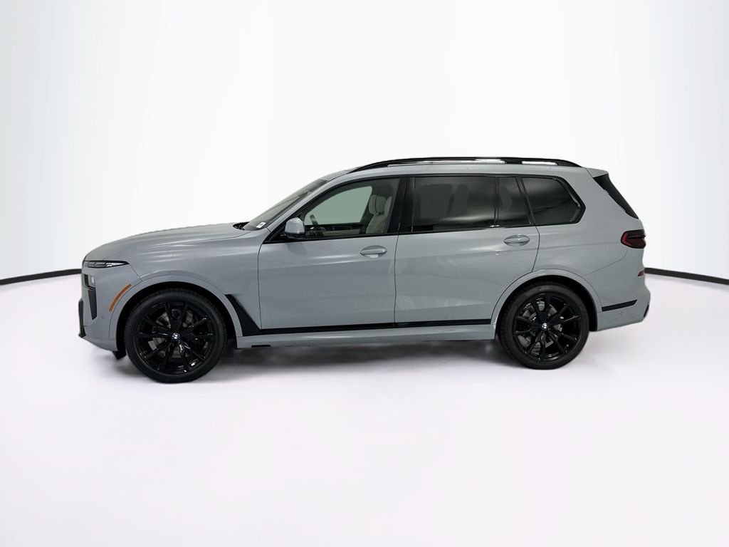 Thumbnail: 2027 BMW X7 - 8