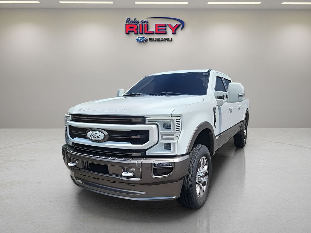 Star White Metallic Tri-Coat 2020 Ford F-350 Super Duty Pickup Truck Four-Wheel Drive Automatic