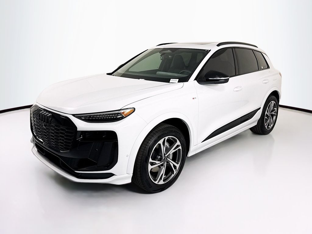 Thumbnail: 2027 Audi Q6 e-tron - 1
