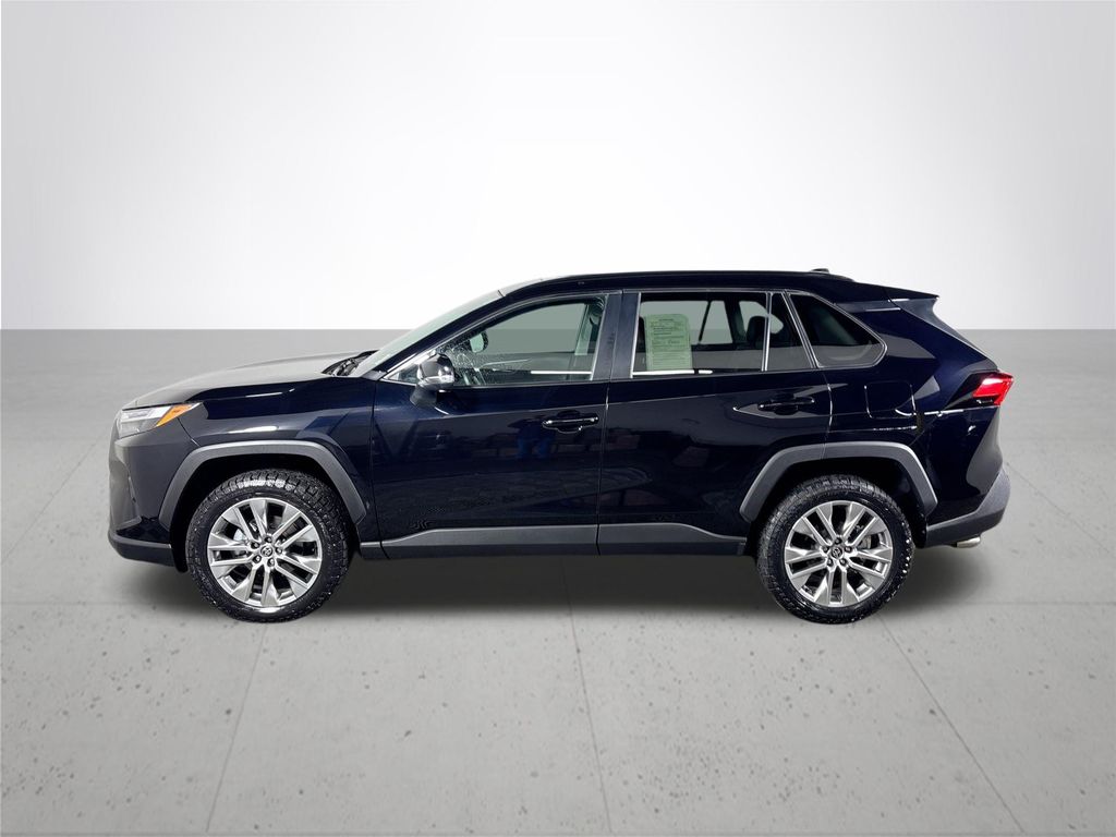 2022 Toyota RAV4 XLE Premium