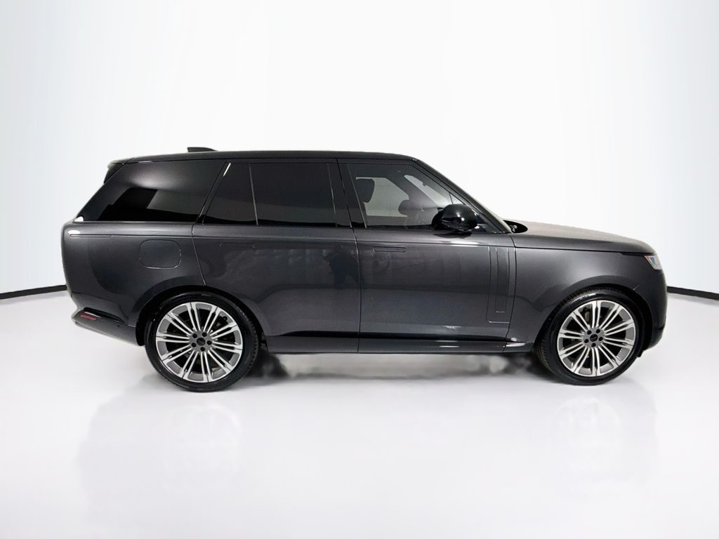 Thumbnail: 2026 Land Rover Range Rover - 4