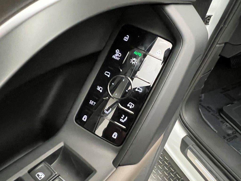 Thumbnail: 2025 Audi Q5 - 30