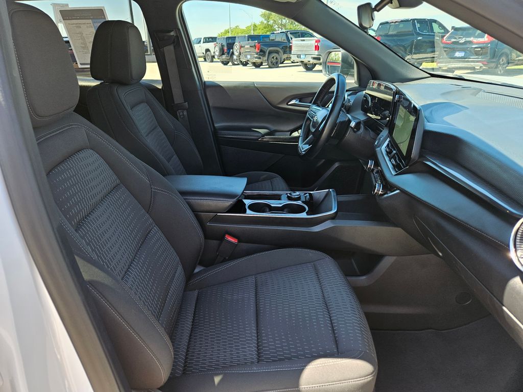 Used 2026 Chevrolet Equinox SUV